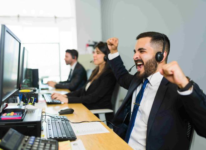 «Продажи с заботой о покупателе» — обложка